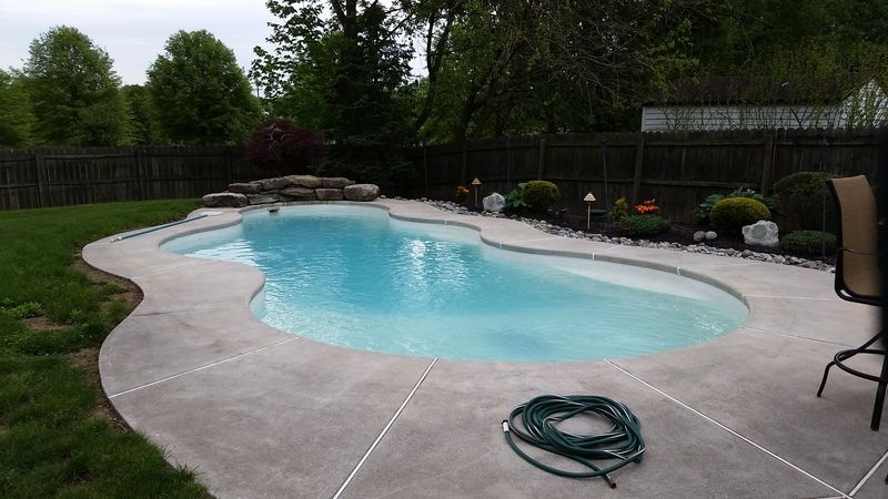 salt water pool cloudy and green